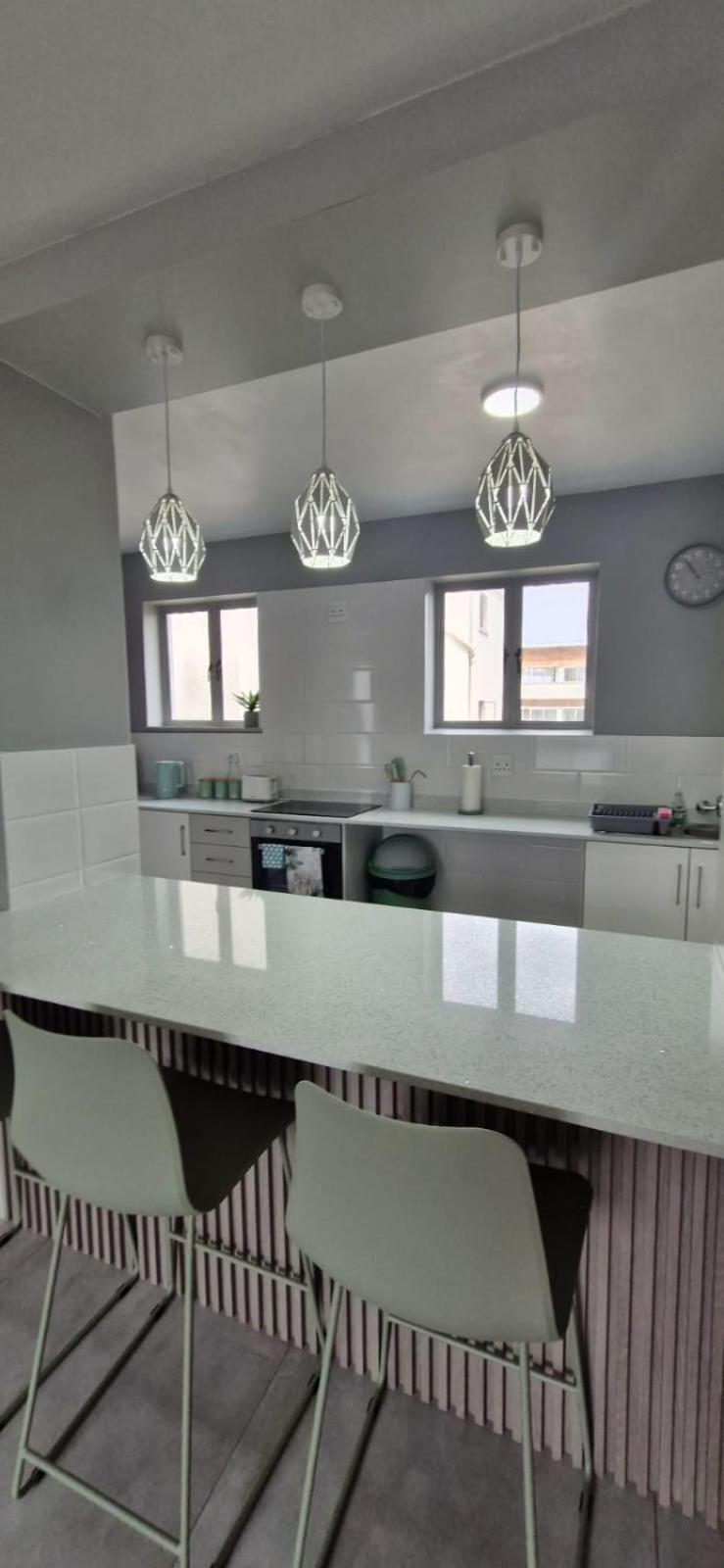 Admirals Lodge Guest House And Brightways Self Catering Apartments Port Elizabeth Room photo